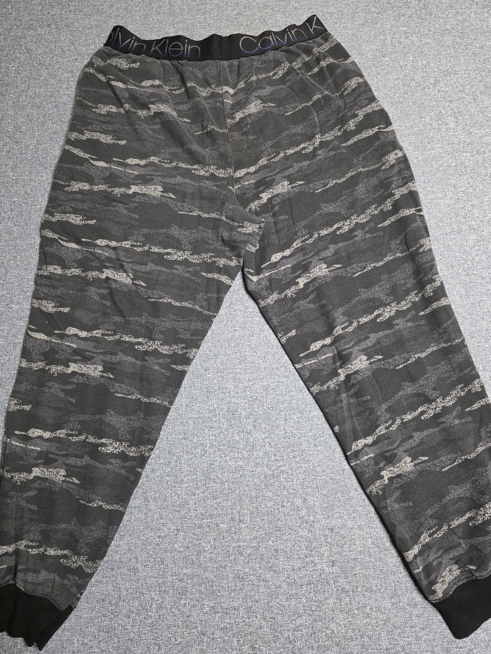 Calvin Klein Men’s Charcoal Camouflage Joggers - Picture 2 of 4